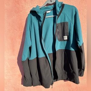 Men’s outdoor research sweater size medium